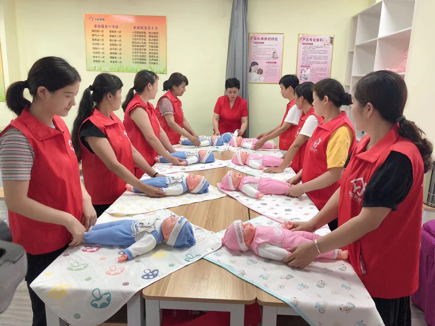 昆山育嬰師培訓(xùn) 昆山育嬰師培訓(xùn)